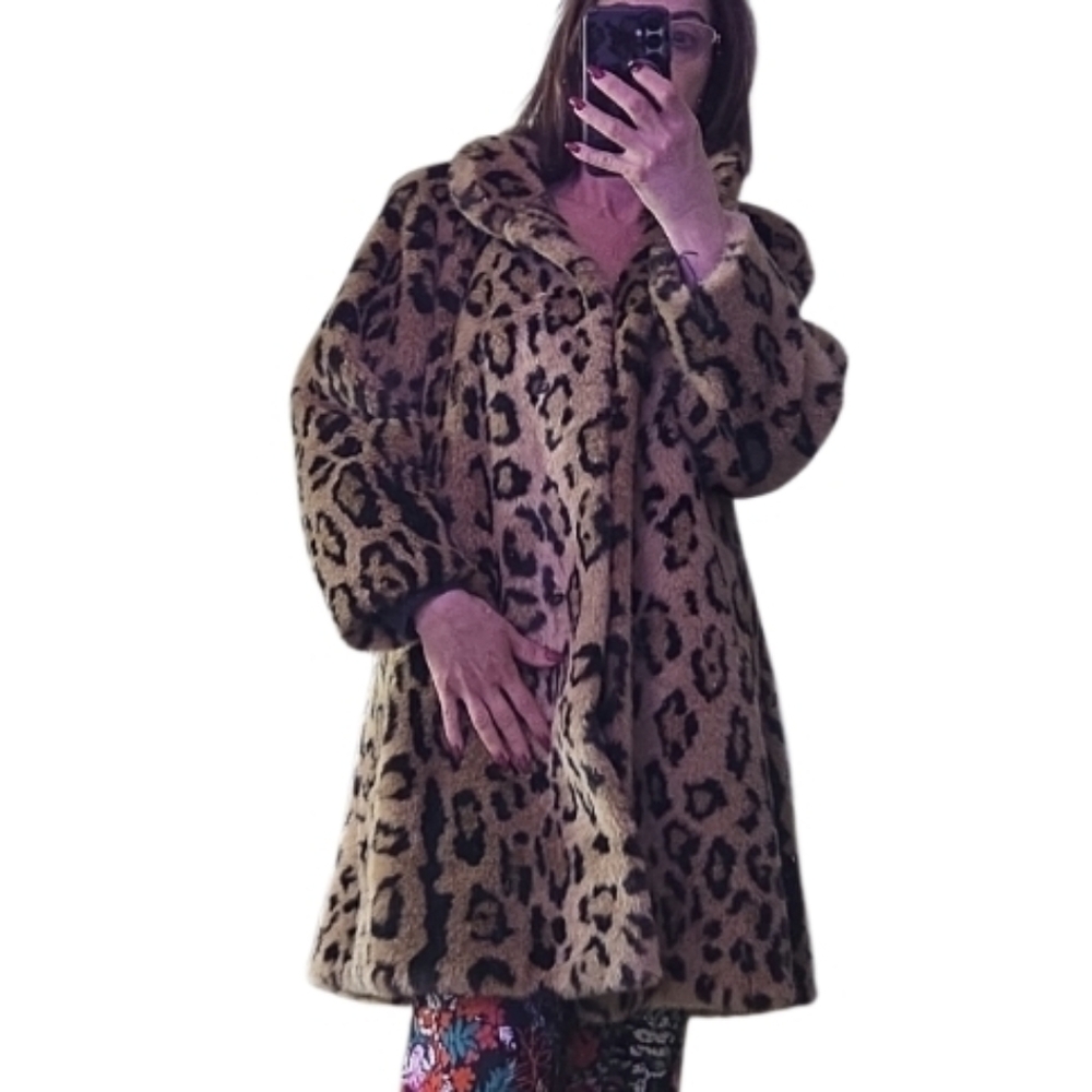 Vuntage Leopard Print Faux Fur Coat - Picture 7 of 7